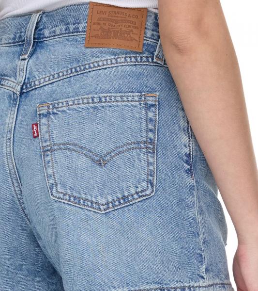 LEVI&acute;S 80s Mom Damen Shorts im Destroyed-Look Baumwoll-Hose Denim kurze Hose A46950001 Blau