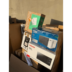 Kitchen/Flooring Selection – 19 returned items, approx. 167 kg – P21915